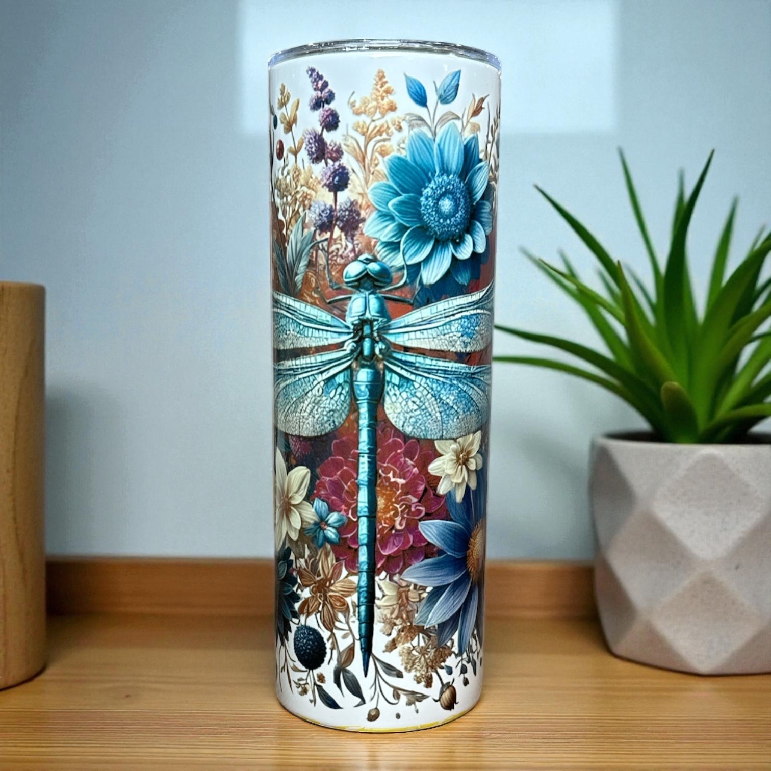 “Dragonfly Flower” Tumbler – 20 oz.