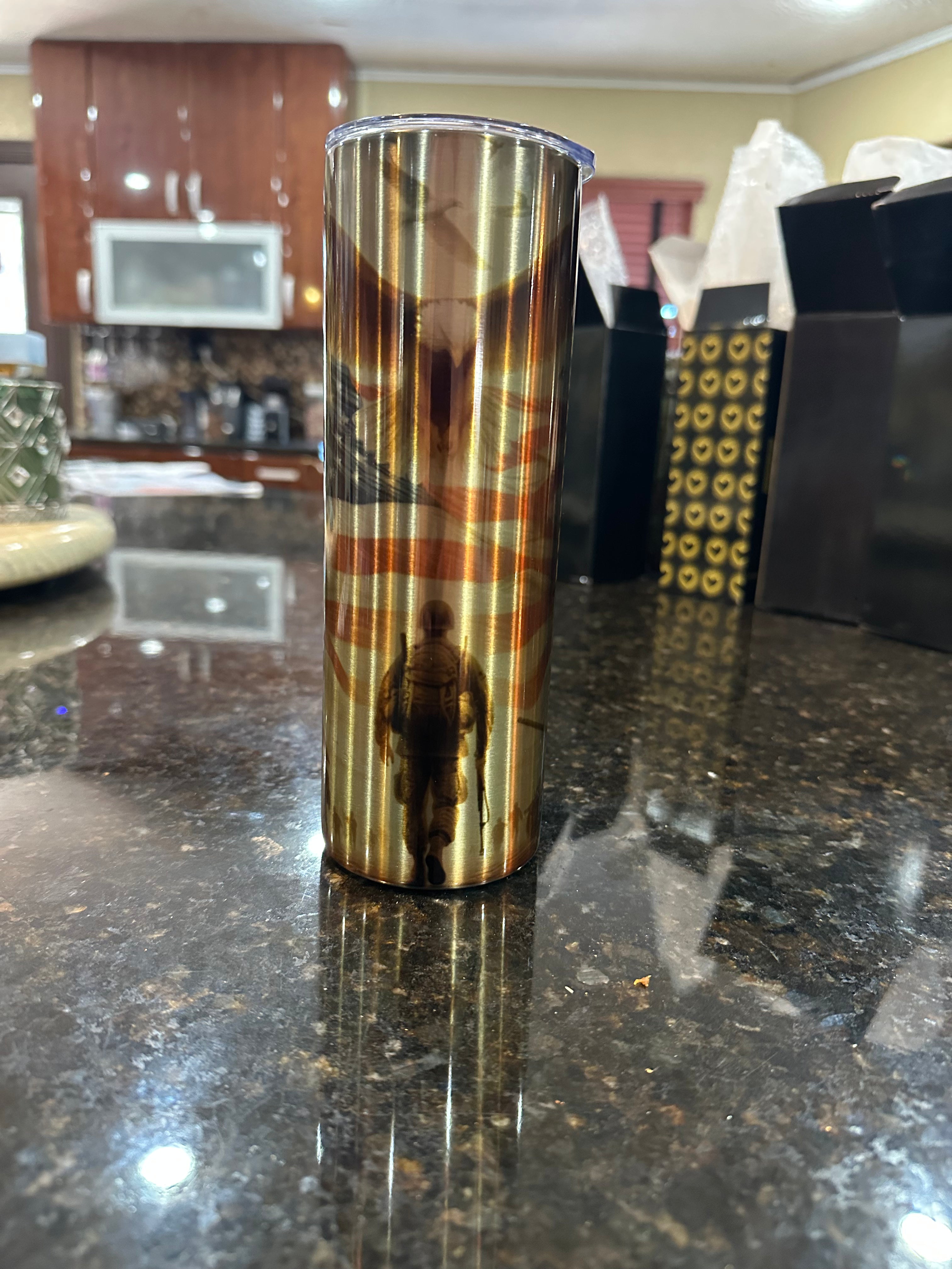 “American Soldier” tumbler with handle